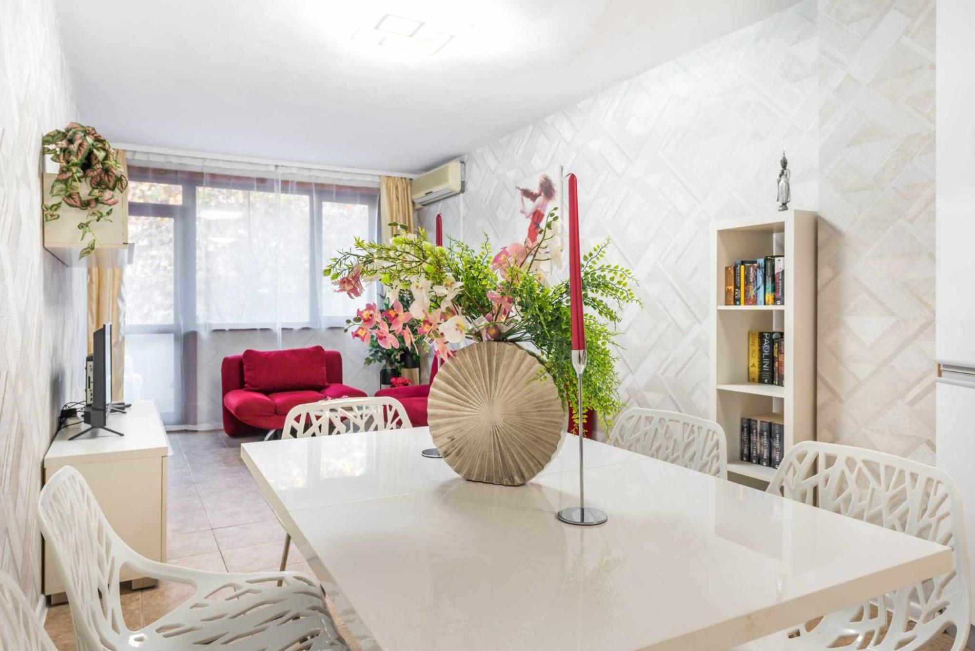 Red Velvet Apartment Varna Exteriér fotografie